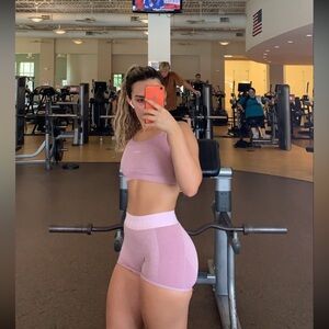 Gymshark Flex Shorts and Flex Strappy Sports Bra in color Light Purple Marl